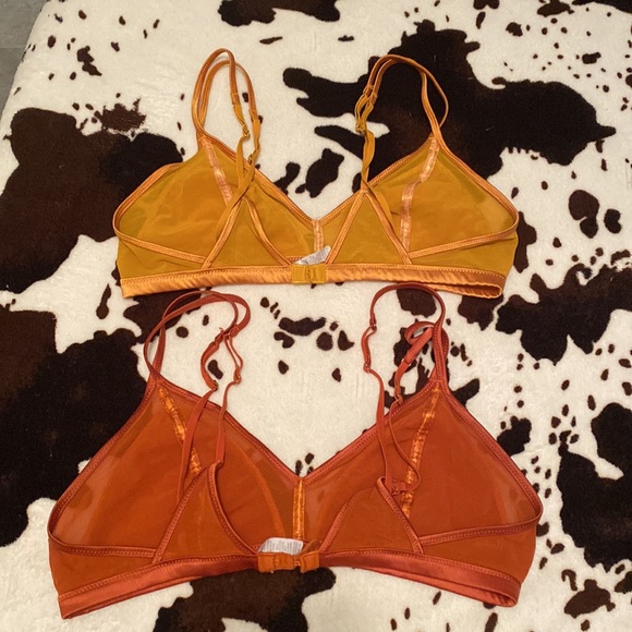 two lace sexy bras - Picture 2 of 2